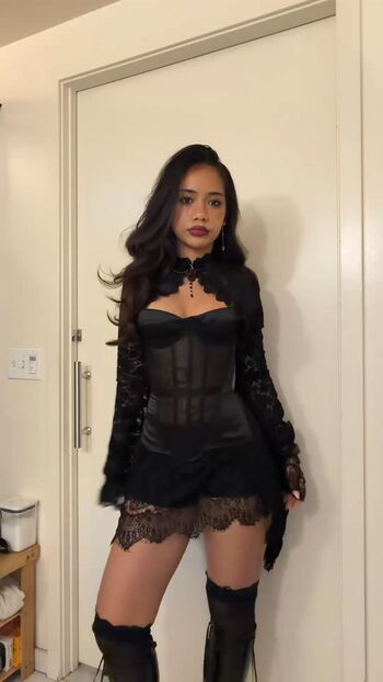 Full leaked Aimeejaihall private onlyfans photo