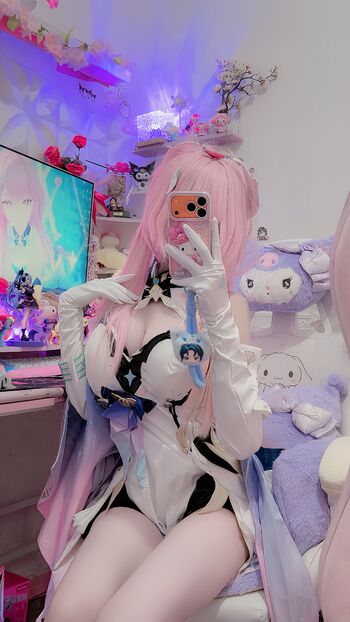Full leaked Caeshy s private onlyfans photo