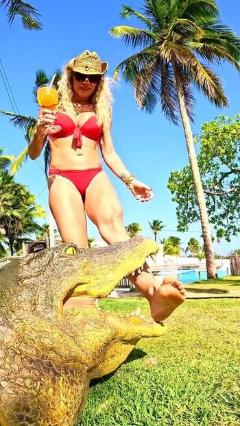 Full leaked Catia paganote private onlyfans photo