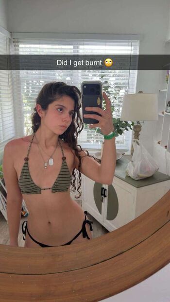 Full leaked Chloeforero page private onlyfans photo