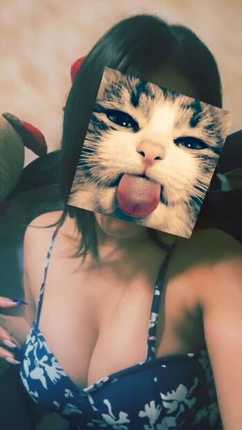 Full leaked Not so shy private onlyfans photo